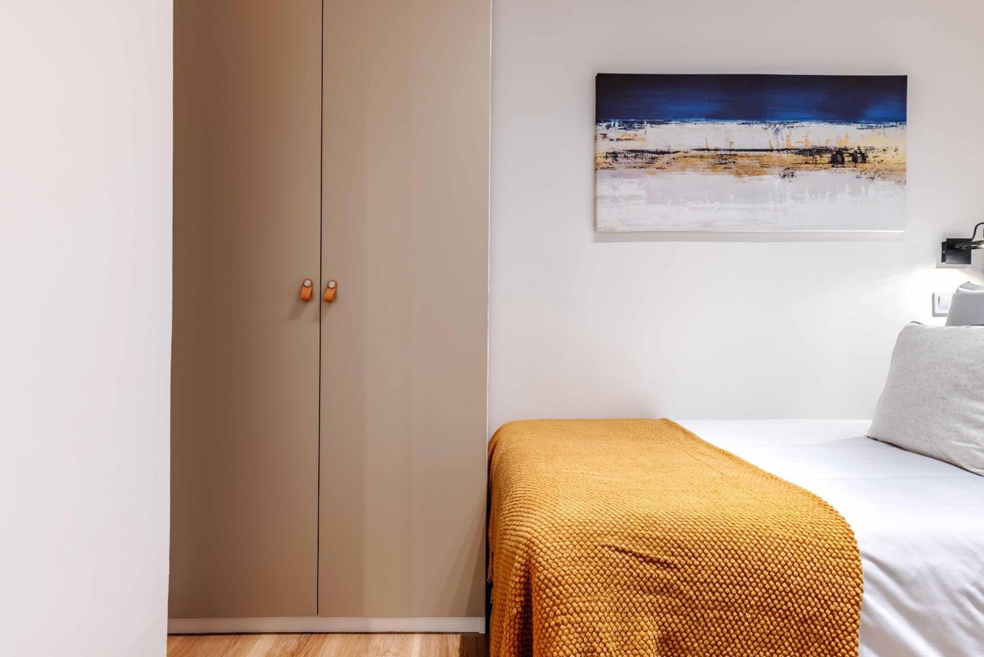 Apartamento Puerta De America Vii En